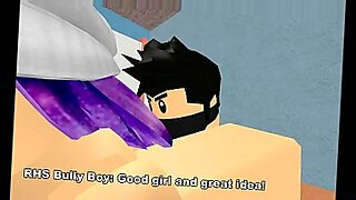 Das Arsenal eines Roblox-Sexspiels wird in einem Video präsentiert.