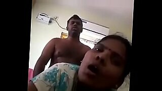 Ankita Dave desfruta de uma estonteante escapada sexual de 10 minutos.