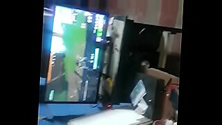 Keterampilan Fortnite Jonii diuji dalam video panas.