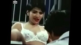 priyanka chopra hot xxx moves 2016