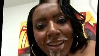 candace cage a 19 year old mouthful big mouthfuls10