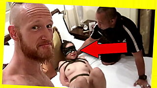 Sister and brother sex in bed and get her a babby